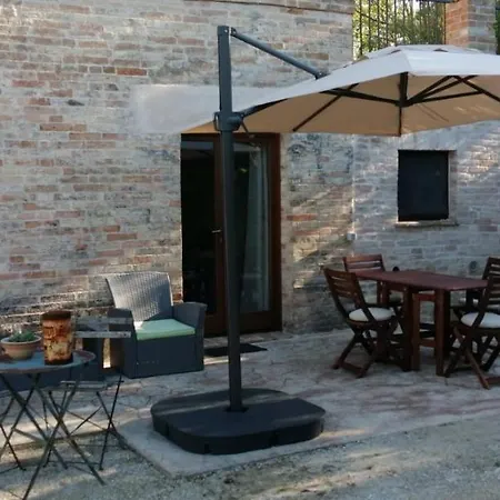 فندق مبيت وإفطار Casa Cormar Vakantie Appartementen Petritoli